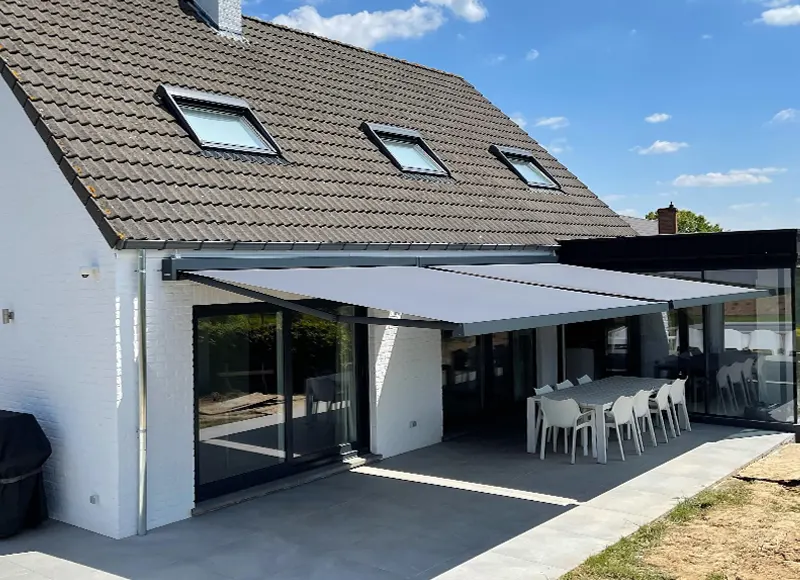 Tente solaire installée par La Passion Du Store